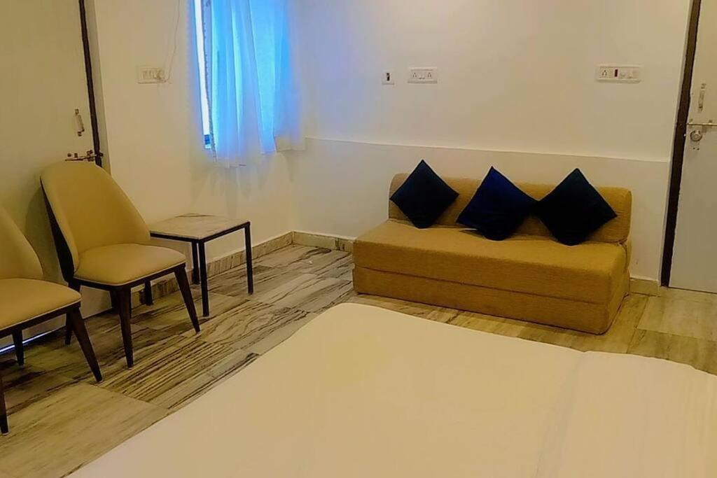 Valley Nest For 6-12 Pax مونت ابو المظهر الخارجي الصورة